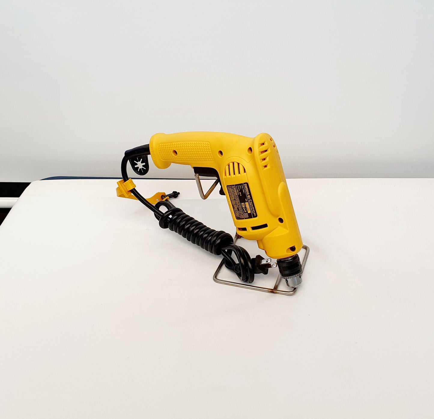 DEWALT TALADRO DE ROTACION 1/4" DWD010