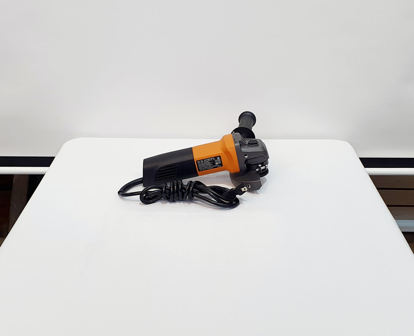 TRUPER PULIDORA DE 4-1/2" 700W 14013