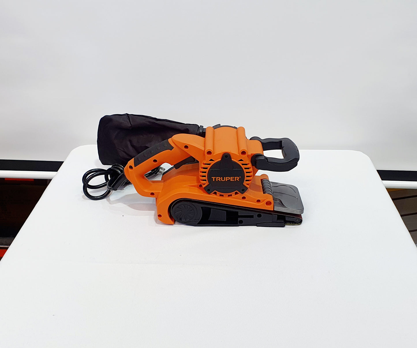 TRUPER LIJADORA DE BANDA 3" X 21" 1010W 13448