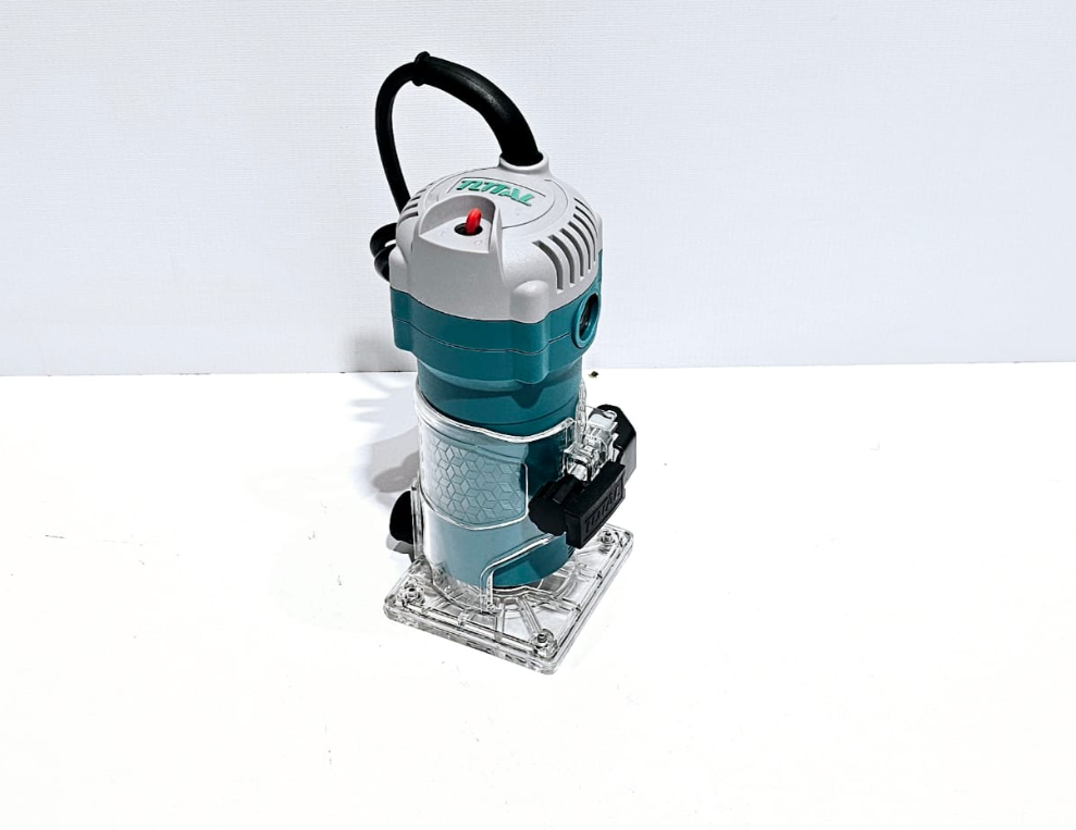 TOTAL ROUTER DE 1/4" UTLT6001