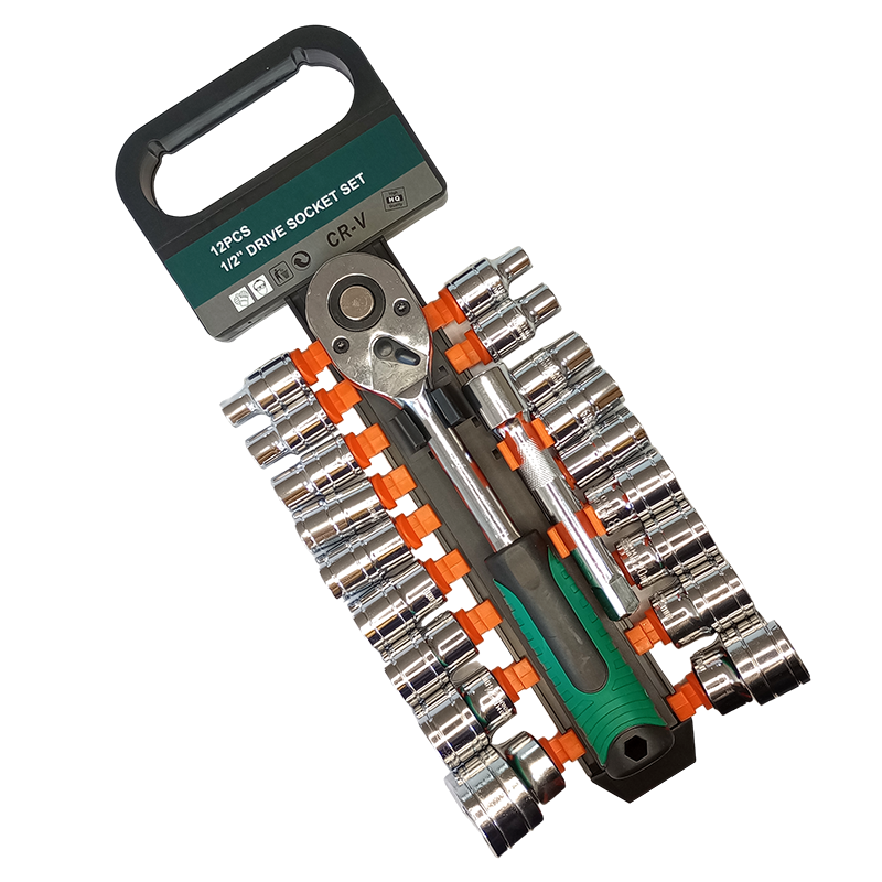 I.O JUEGO DE COPAS Y RACHET 1/2" - 20 PCS - P004