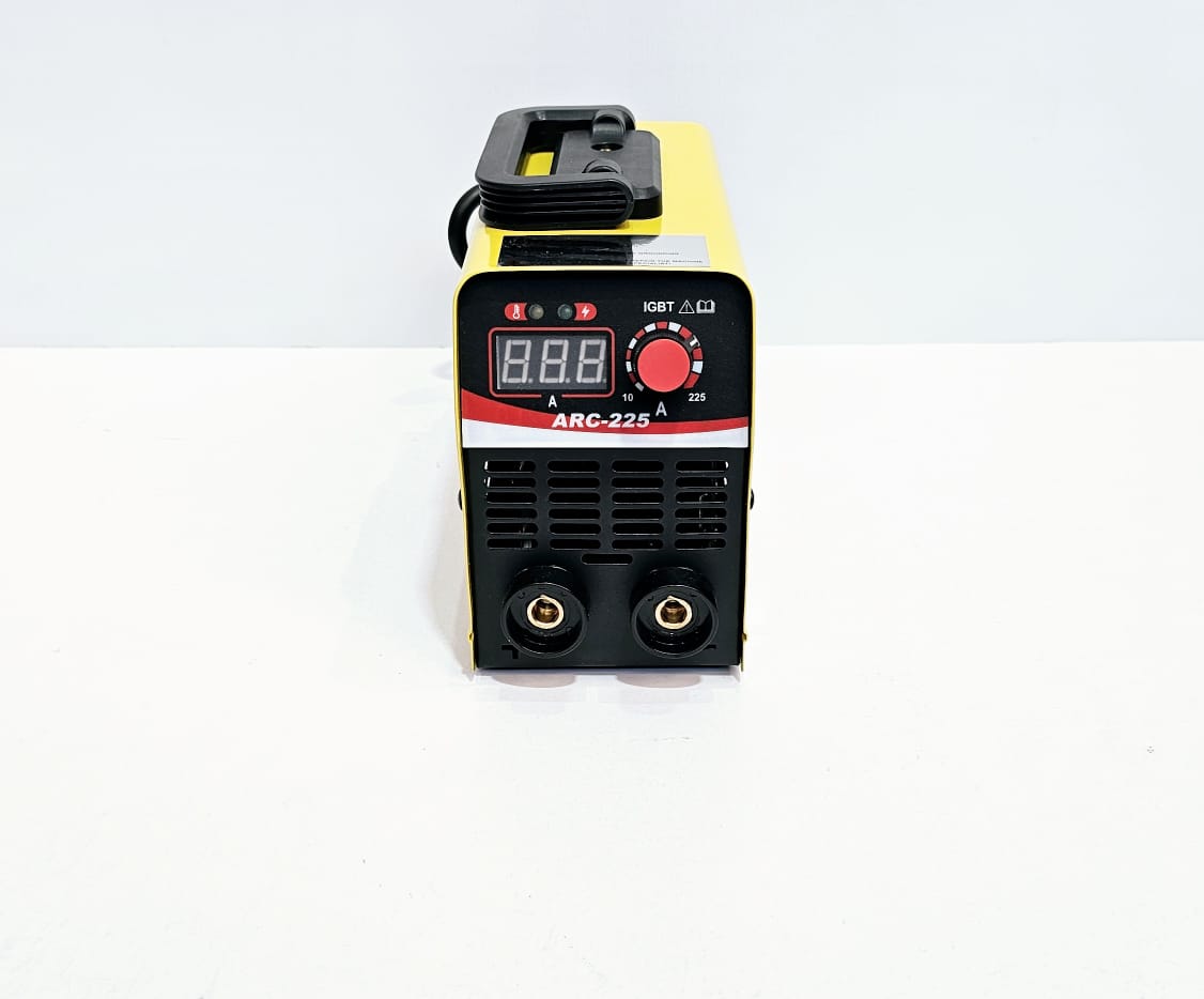 SOLDADORA ZISTEL DE ARCO 225 AMP - 110V