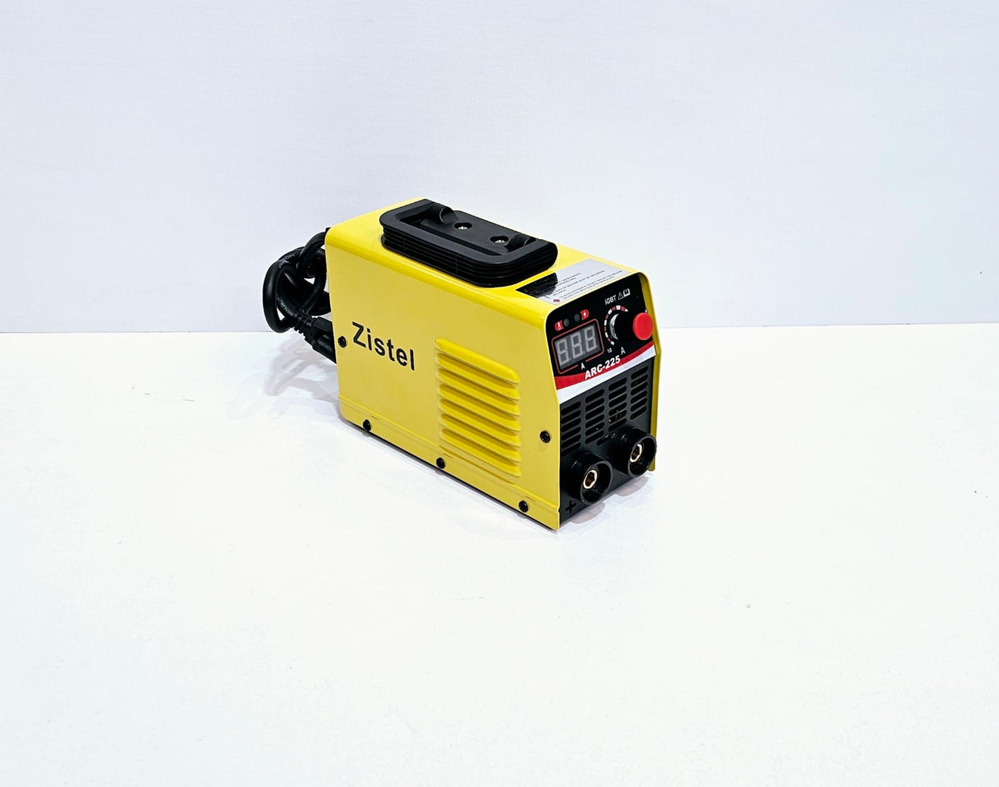 SOLDADORA ZISTEL DE ARCO 225 AMP - 110V
