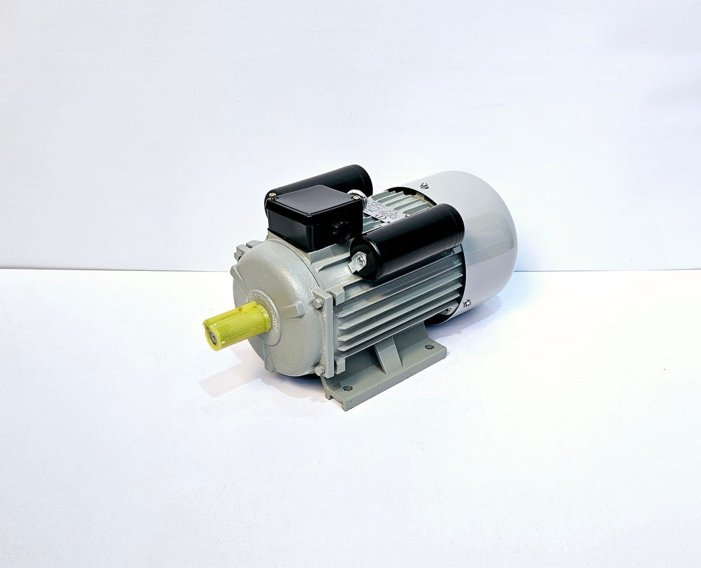 I.O MOTOR 3 HP BAJA 1700 RPM 110V/220V