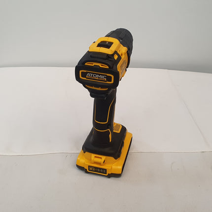 DEWALT TALADRO PERCUTOR INALAMBRICO DE 1/2" 20V ATOMIC DCD709D2-B3