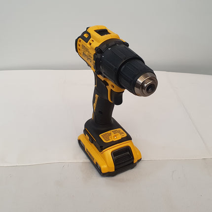 DEWALT TALADRO PERCUTOR INALAMBRICO DE 1/2" 20V ATOMIC DCD709D2-B3