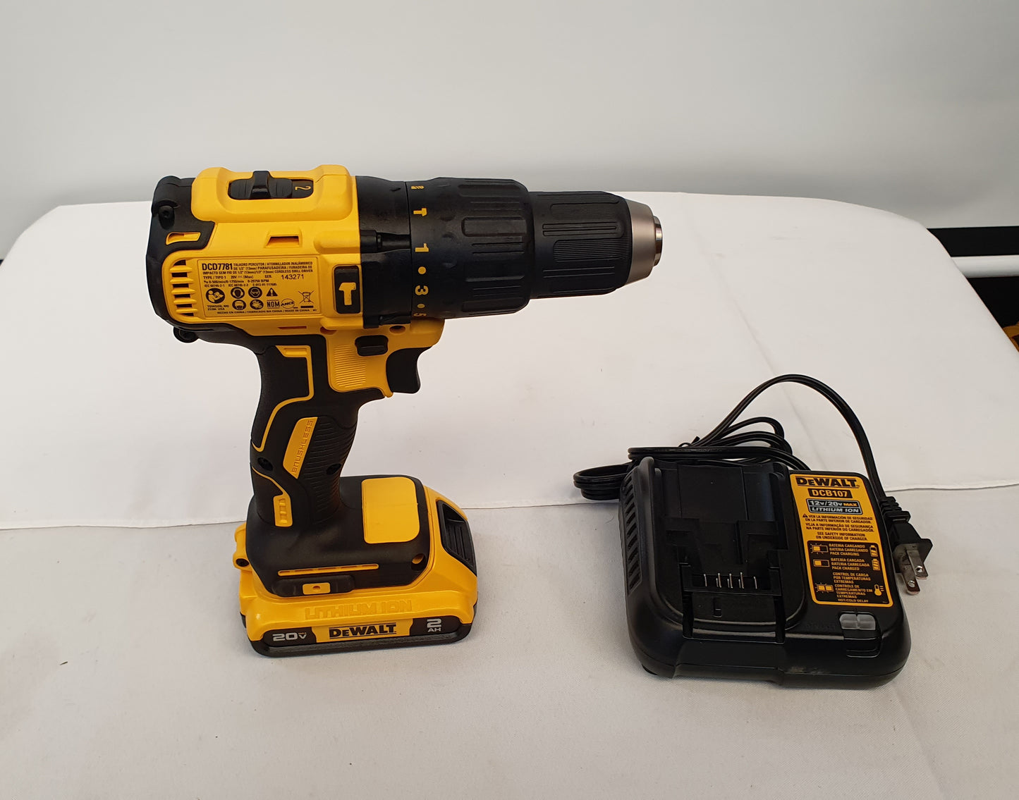 DEWALT TALADRO PERCUTOR INALAMBRICO DE 1/2" 20V BRUSHLESS DCD7781D1-B3