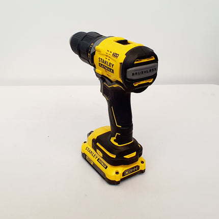 STANLEY TALADRO PERCUTOR INALAMBRICO DE 1/2" 20V BRUSHLESS SBD710C2K-B3