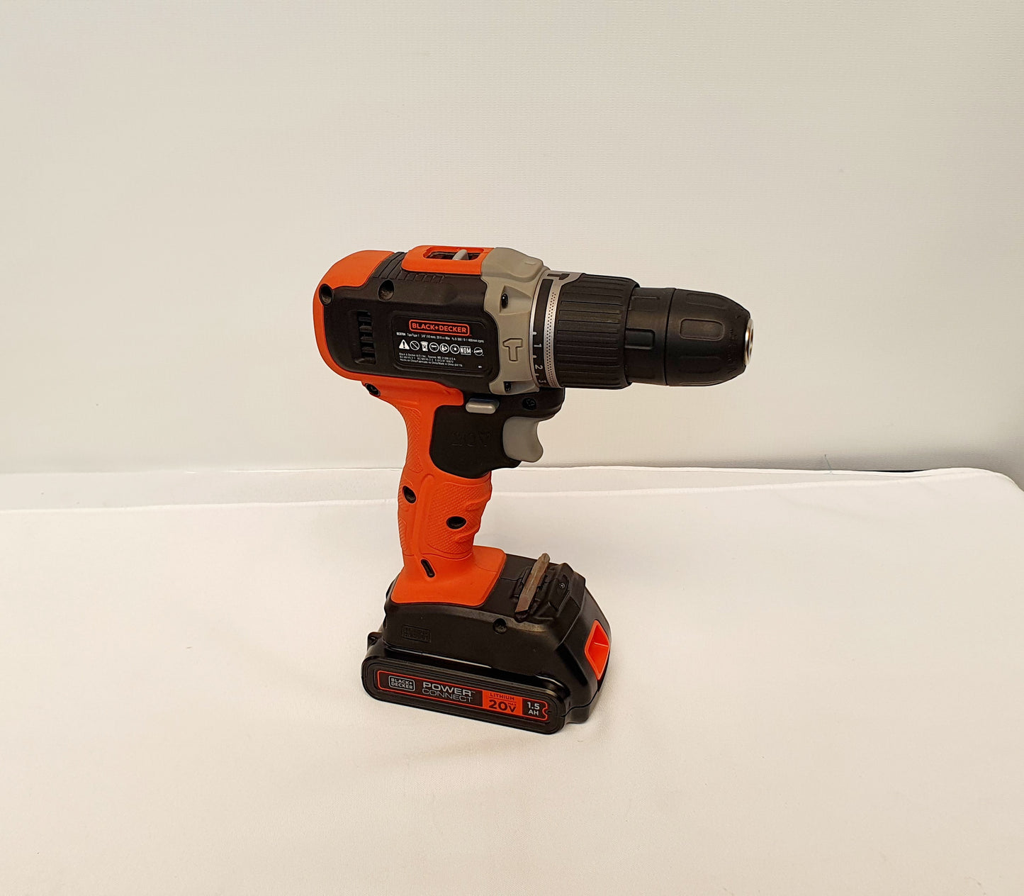 BLACK+DECKER TALADRO PERCUTOR INALAMBRICO 3/8" 20V BCD704C1-B3