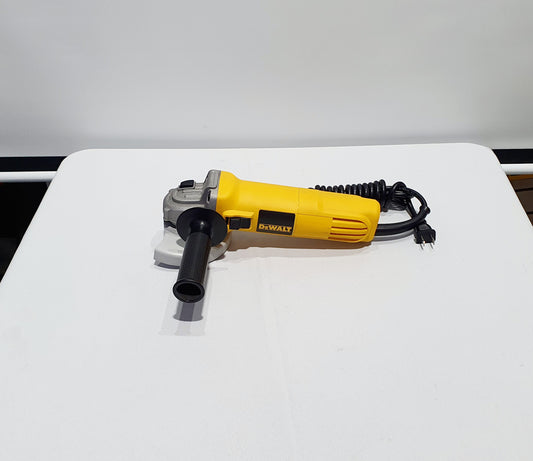 DEWALT PULIDORA DE 4-1/2" 700W DWE4010