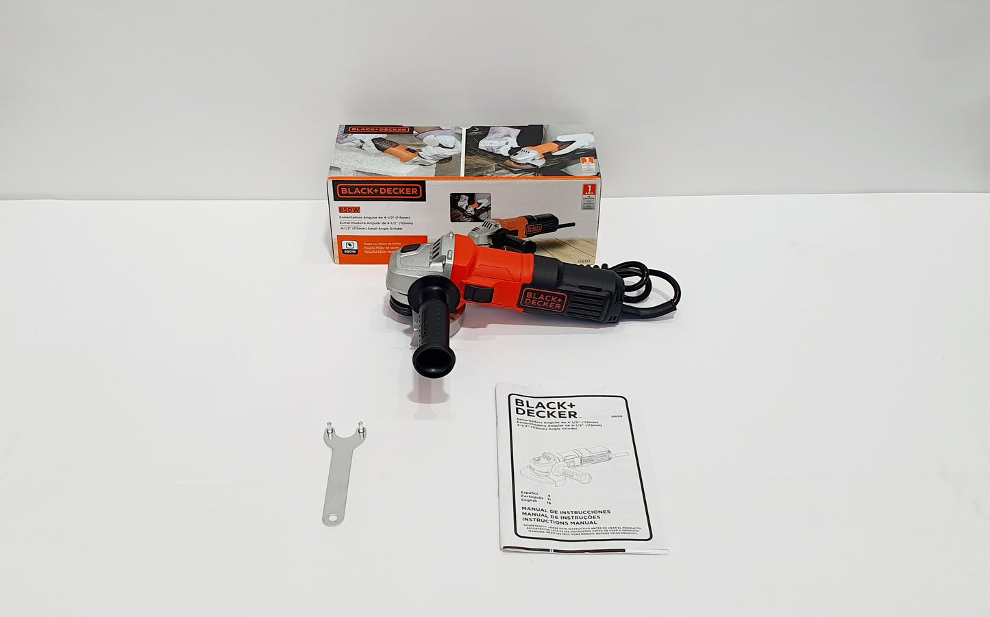 BLACK+DECKER PULIDORA DE 4-1/2" G650