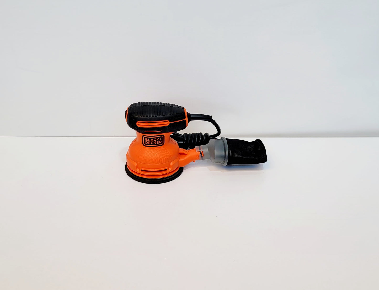 BLACK+DECKER LIJADORA ROTO ORBITAL