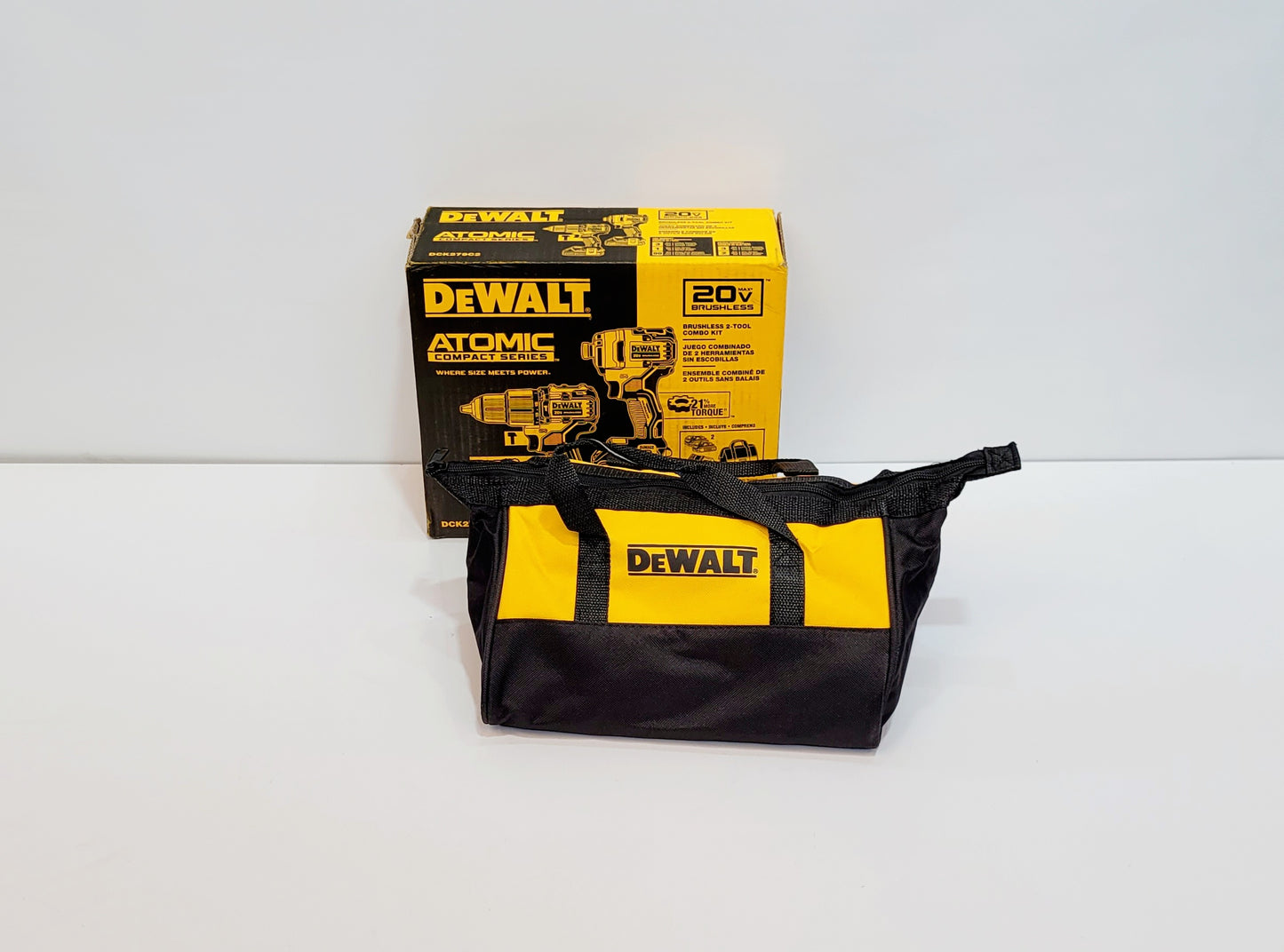 DEWALT COMBO TALADRO INALAMBRICO 1/2" Y ATORNILLADOR DE IMPACTO ATOMIC 20V DCK278C2