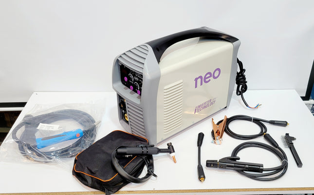 NEO EQUIPO DE SOLDADURA MIG MULTIPROCESO 3 EN 1 DE 250 AMPERIOS IMET10250/190Bvm