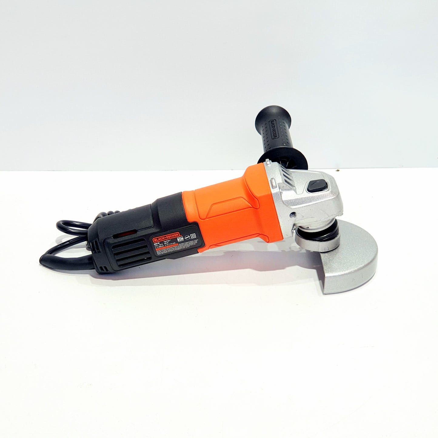 BLACK+DECKER ESMERILADORA ANGULAR DE 4-1/2 650W G650