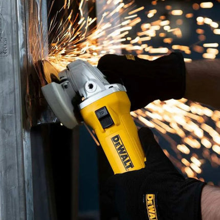 DEWALT PULIDORA 4-1/2" 750W DWE750