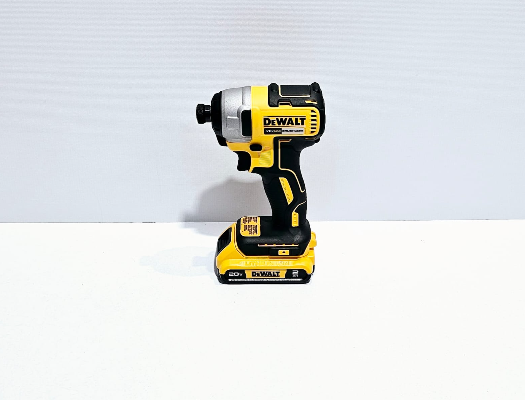 DEWALT ATORNILLADOR DE IMPACTO 20V - DCF7087D1