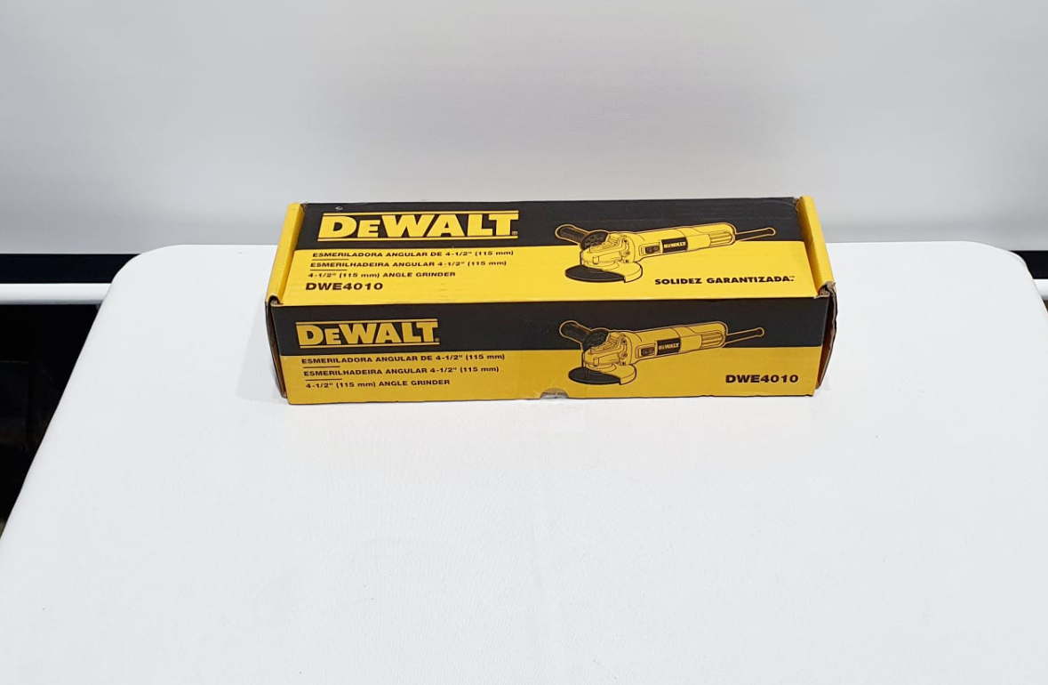 DEWALT ESMERILADORA ANGULAR DE 4-1/2" - DWE4010