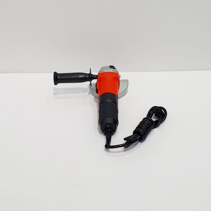 BLACK+DECKER ESMERILADORA ANGULAR DE 4-1/2"