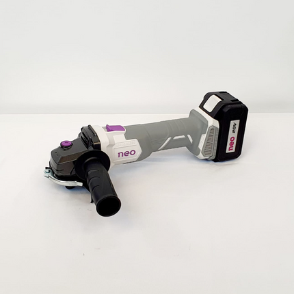 NEO ESMERILADORA RECARGABLE DE 4-1/2" - AA1015/20K2