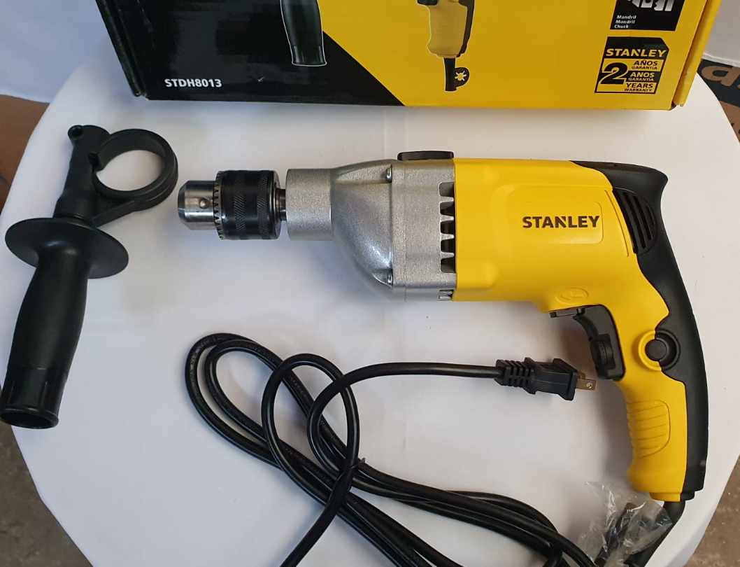 STANLEY TALADRO PERCUTOR 800W - STDH8013