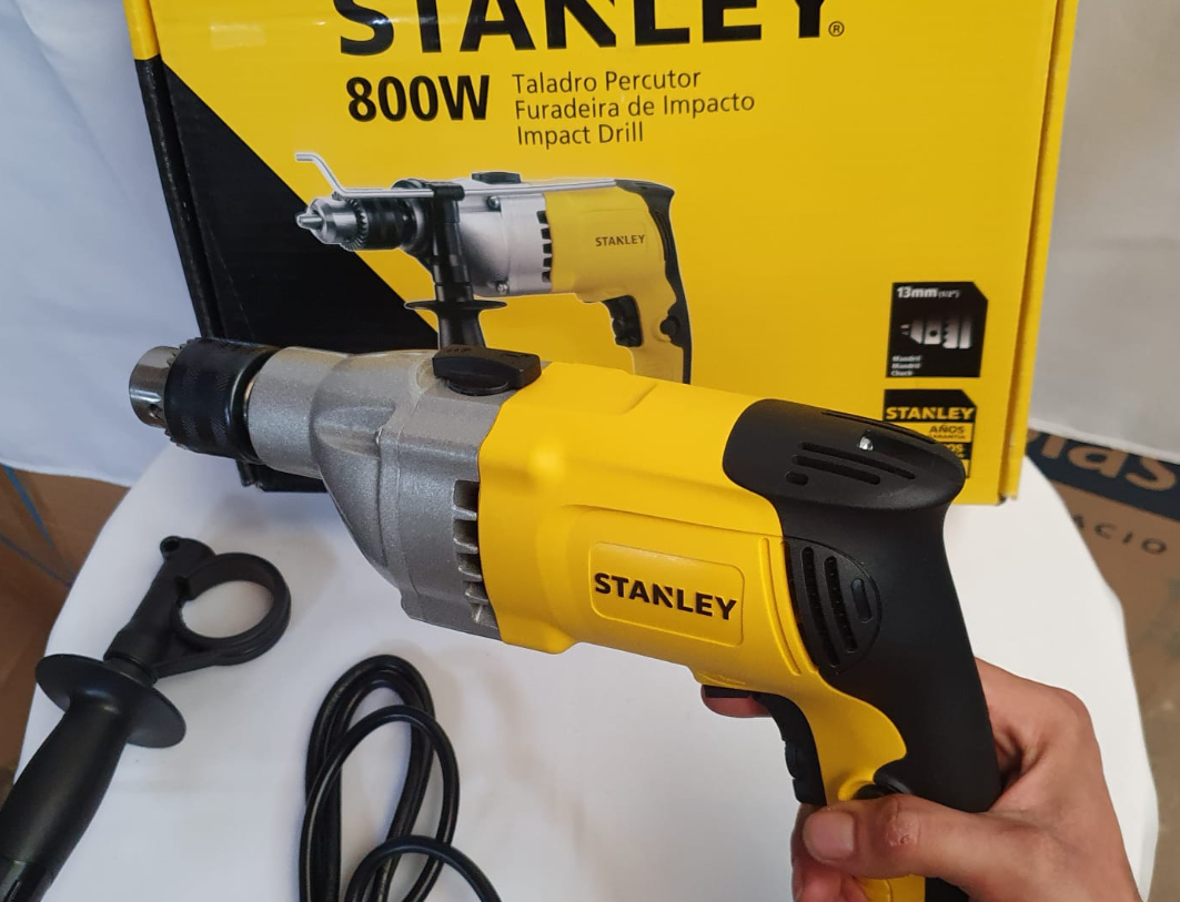 STANLEY TALADRO PERCUTOR 800W - STDH8013