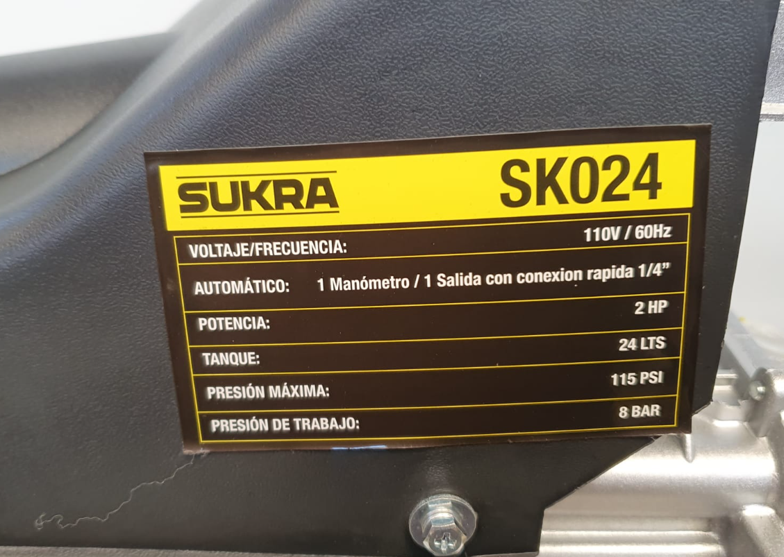 SUKRA COMPRESOR DE AIRE 24 LITROS