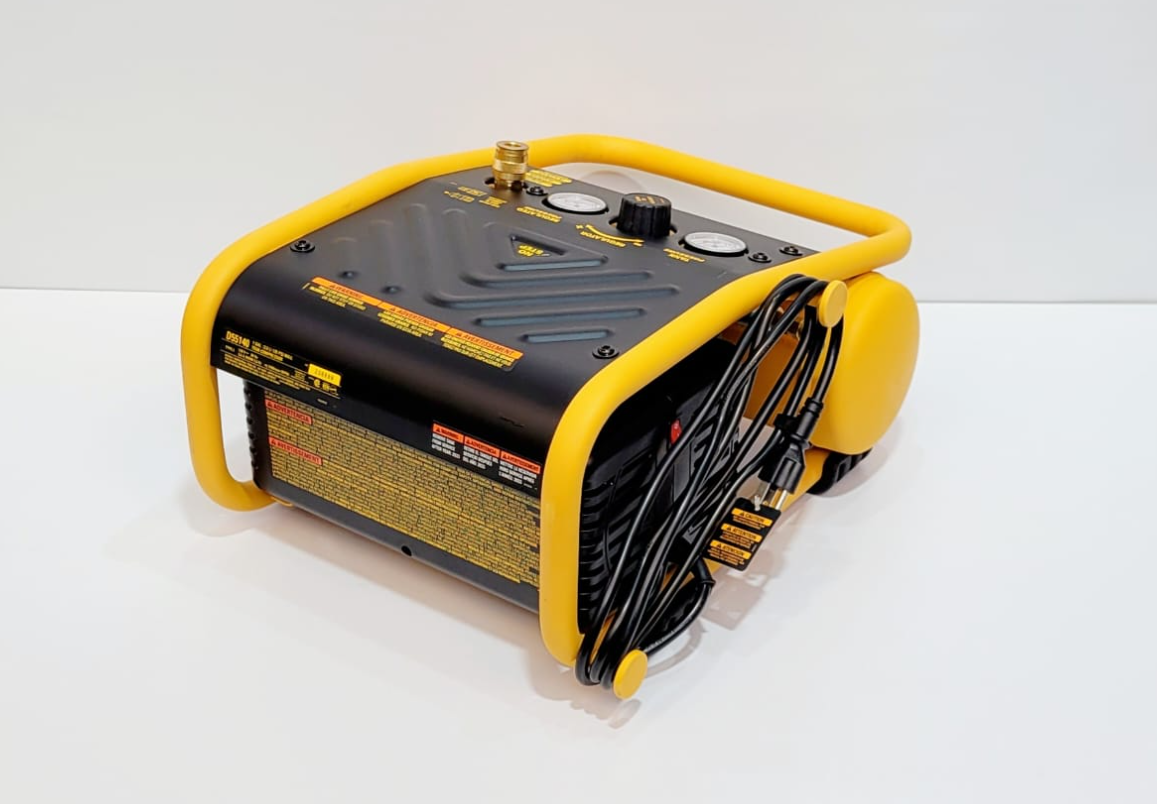 DEWALT COMPRESOR DE AIRE PORTATIL