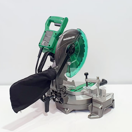 METABO SIERRA INGLETEADORA DE 10"