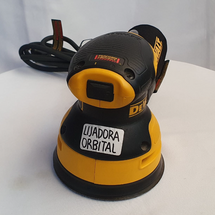 DEWALT KIT DE LIJADORA ORBITAL ALEATORIA DE 5" - DWE6421K