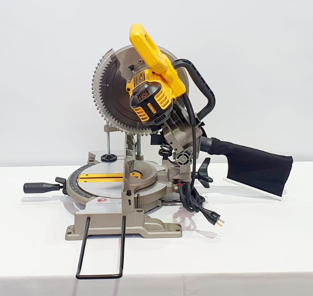 DEWALT SIERRA INGLETEADORA DE 10" - DW714