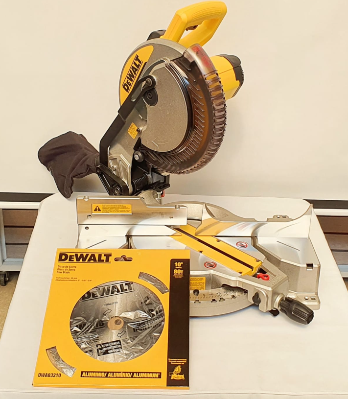 DEWALT SIERRA ACOLILLADORA O INGLETEADORA 10" - DWS713