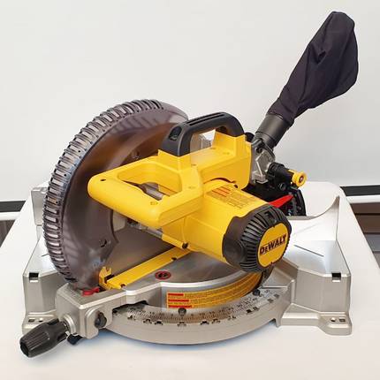 DEWALT SIERRA ACOLILLADORA O INGLETEADORA 10" - DWS713