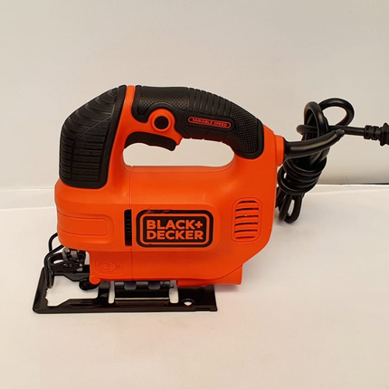 BLACK+DECKER SIERRA CALADORA 550W -  KS701E-B3