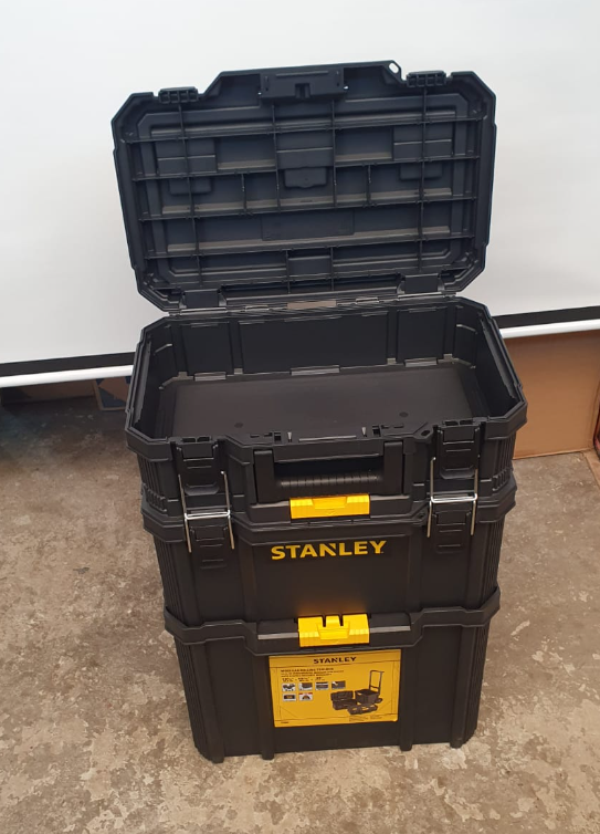 SET DE CAJAS DE HERRAMIENTA STANLEY