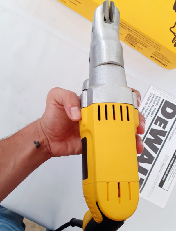 DEWALT CIZALLA CALIBRE 19 CON CABEZA GIRATORIA PARA TRABAJO PESADO - DW890