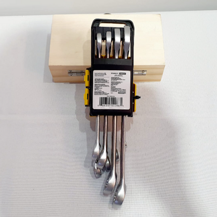 STANLEY JUEGO DE LLAVES COMBINADAS 8 PIEZAS - STMT78099-840