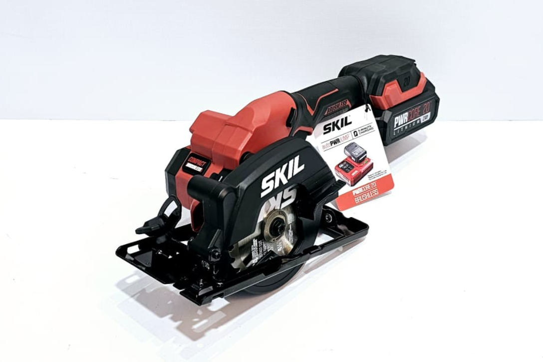 SKIL SIERRA CIRCULAR 4-1/2" INALAMBRICA 20V