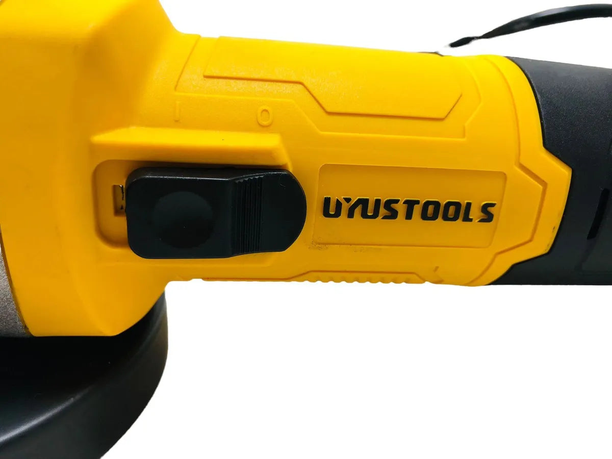 UYUSTOOLS PULIDORA DE 4-1/2" 720W UY-AMA115