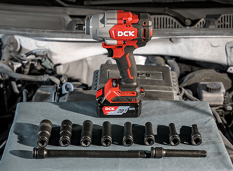 DCK LLAVE DE IMPACTO INALAMBRICA 20V 750W KDPB698