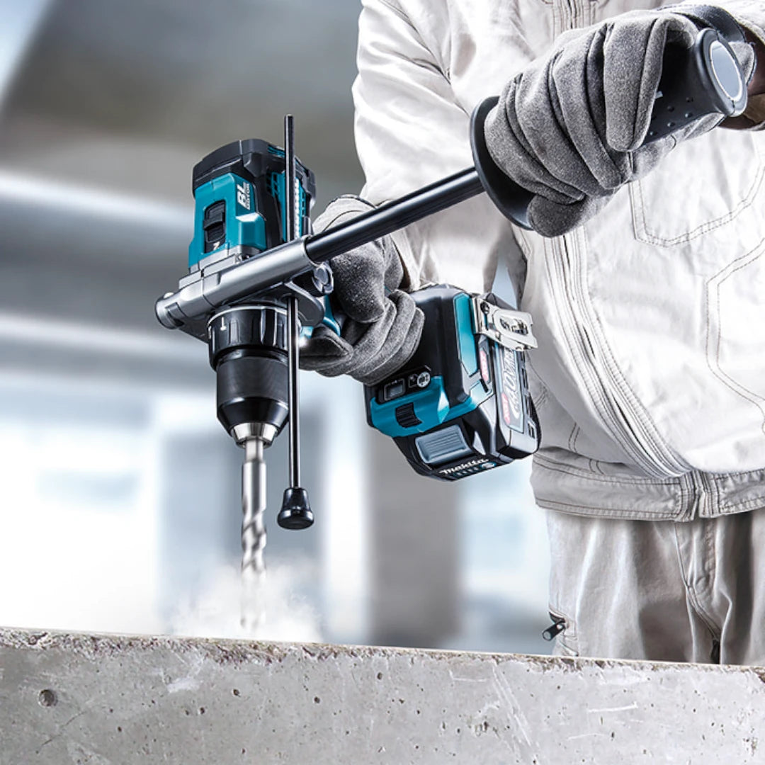MAKITA TALADRO PERCUTOR INALAMBRICO 1/2" 125N.M 40V BL XPT 2 BAT 4AH HP001GM201