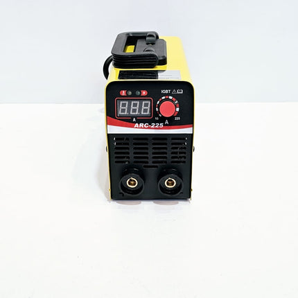 SOLDADORA ZISTEL DE ARCO 225 AMP - 110V