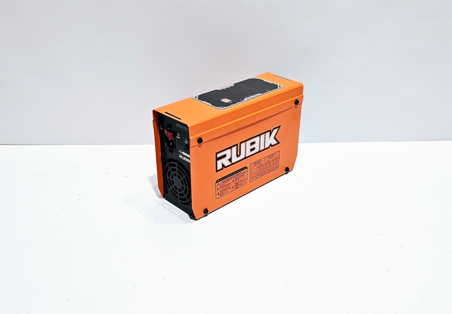 SOLDADORA DE VARILLA RUBIK MINI 160A 110/220V