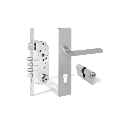 YALE KIT DE CERRADURA DE EMBUTIR CAJA- MANIJA- CILINDRO COLOR CROMADA  0006828